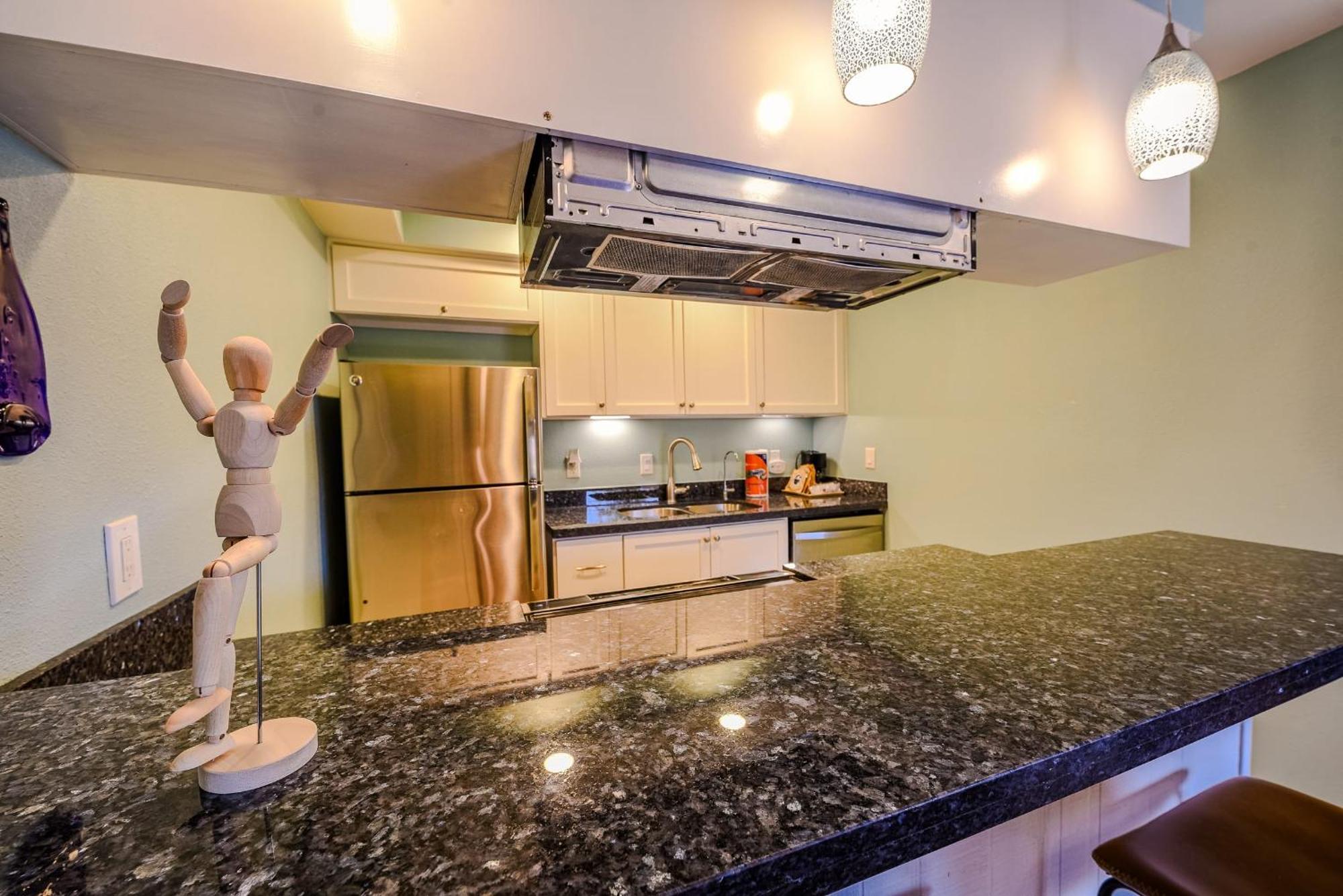Kingfishers Retreat Serene 1Br Escape With Balcony 207 Pulau Padre Selatan Bagian luar foto